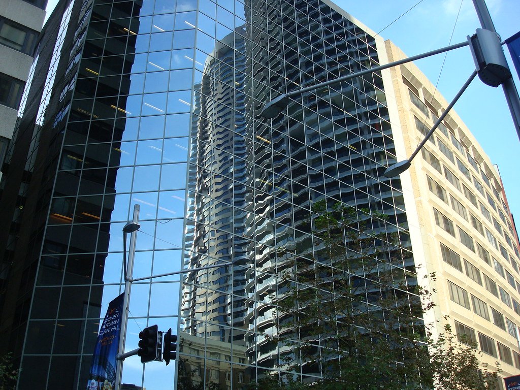 Cairns Sees Surge in New Business Openings, Boosting Local Economy