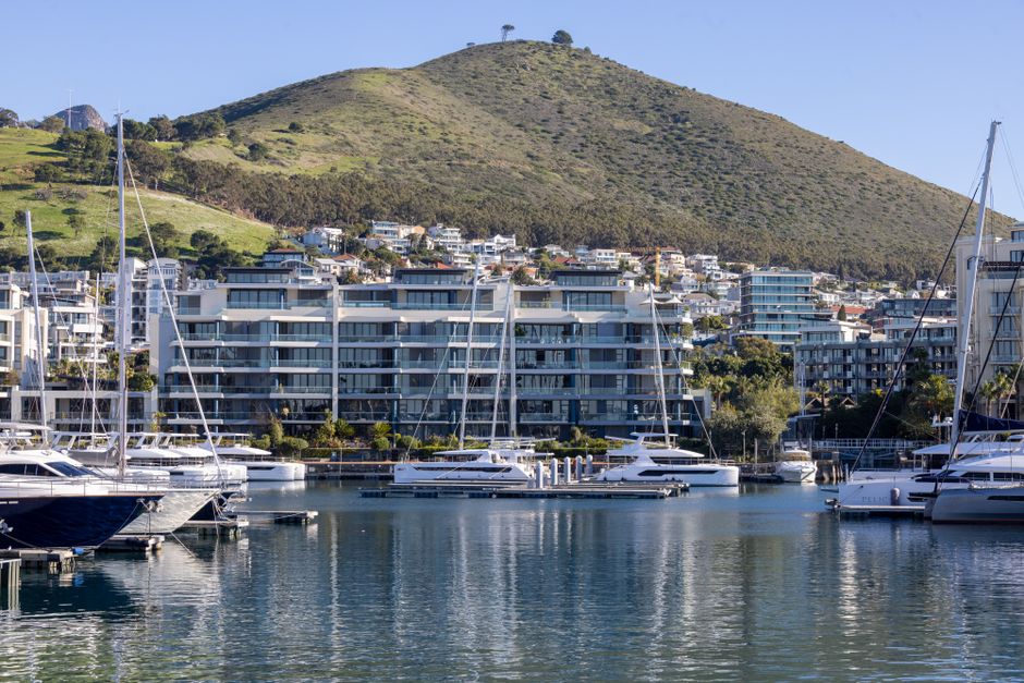 Fake Property Photos Are Flooding Cairns Rental Listings, and Locals Are Paying the Price